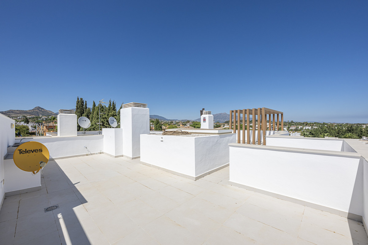 Appartement te koop in Estepona | 3 slaapkamers H5456470