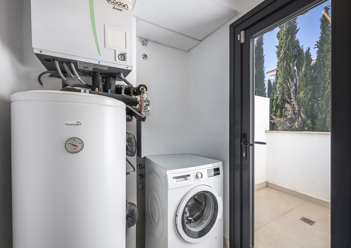 Appartement te koop in Estepona | 3 slaapkamers H5456470