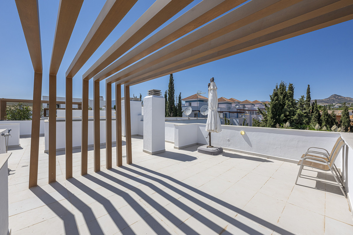 Appartement te koop in Estepona | 3 slaapkamers H5456470