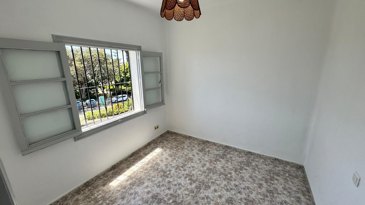 Appartement te koop in Estepona | 3 slaapkamers H5456554