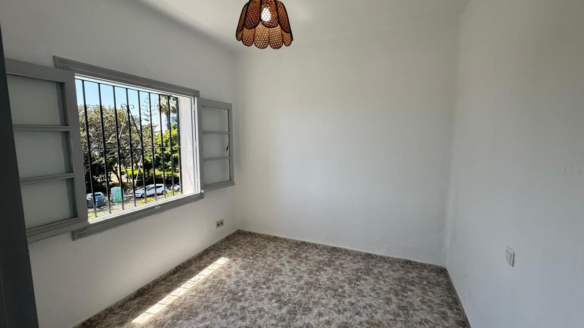 Appartement te koop in Estepona | 3 slaapkamers H5456554