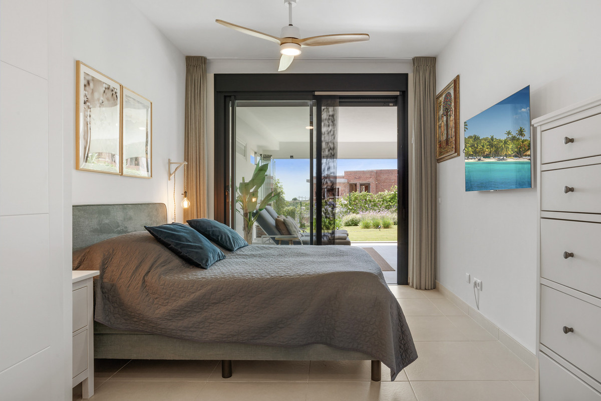 Appartement te koop in Estepona | 2 slaapkamers H5456638