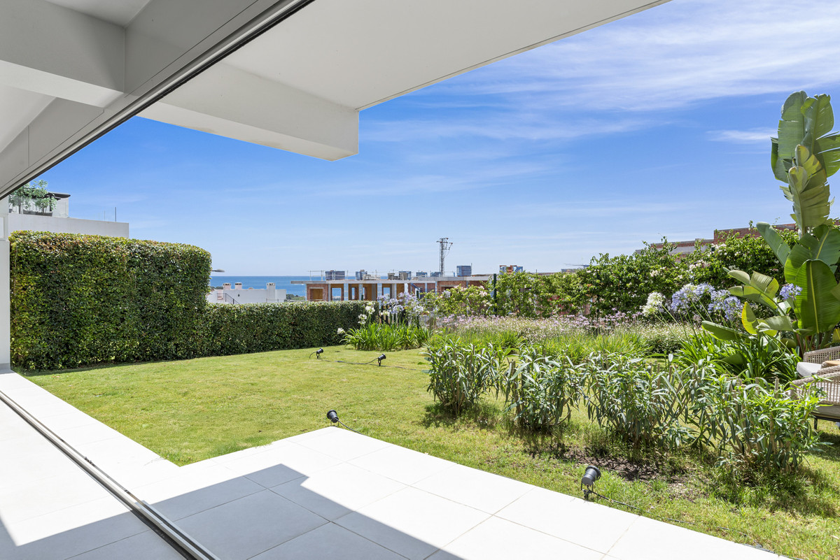 Appartement te koop in Estepona | 2 slaapkamers H5456638