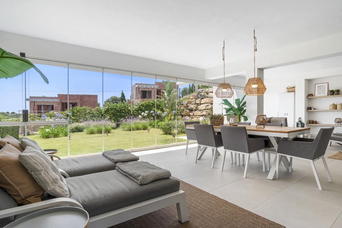 Appartement te koop in Estepona | 2 slaapkamers H5456638