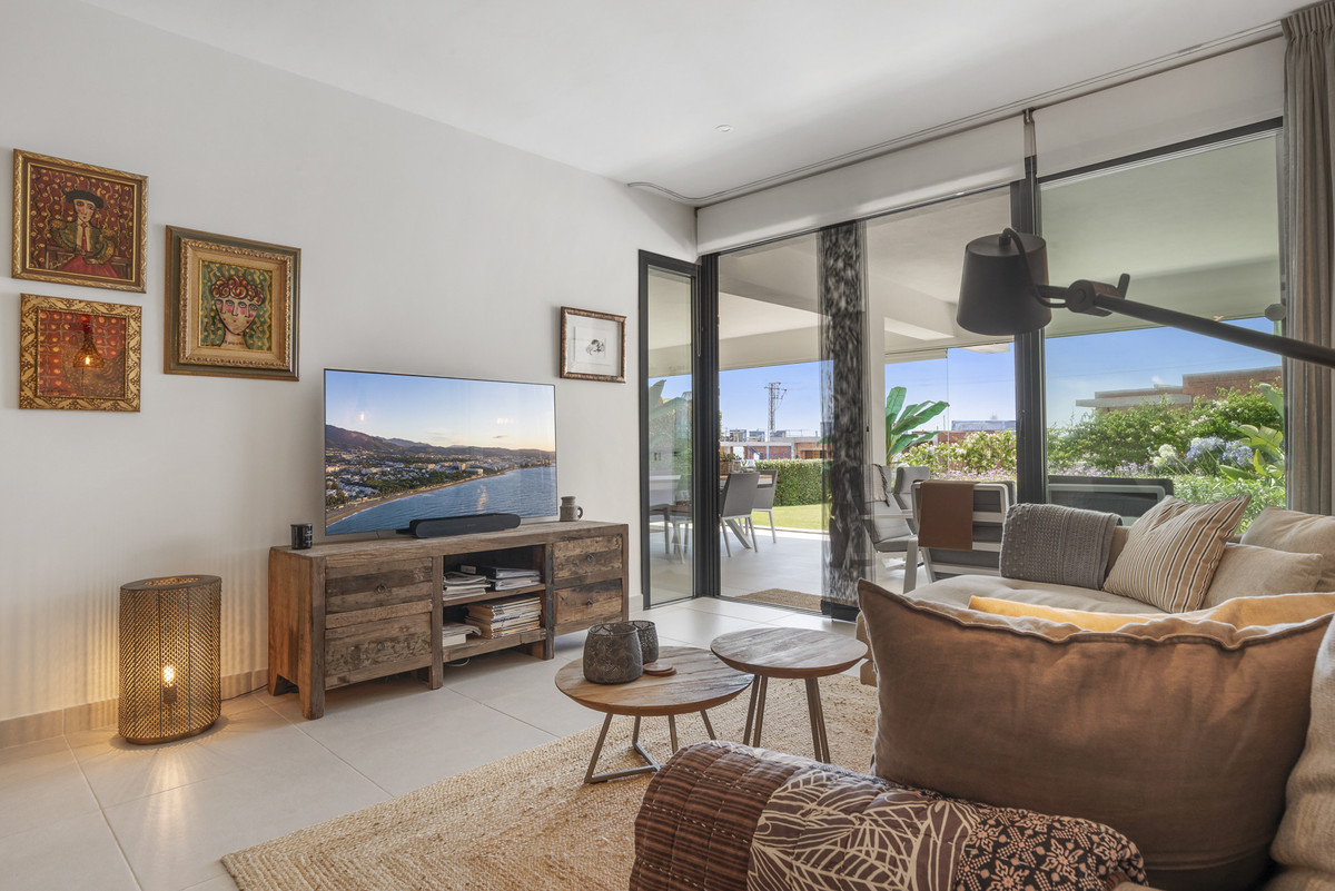 Appartement te koop in Estepona | 2 slaapkamers H5456638