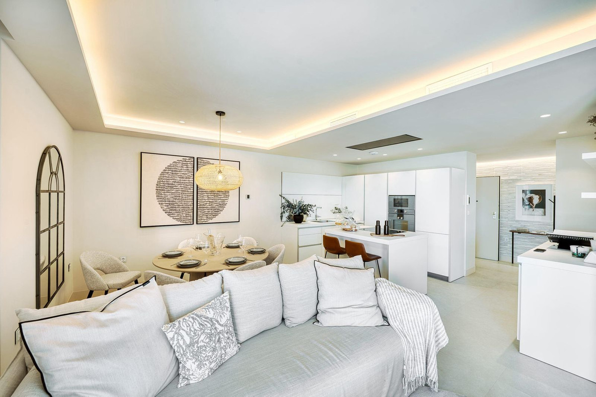 Appartement te koop in Estepona | 3 slaapkamers H5457109