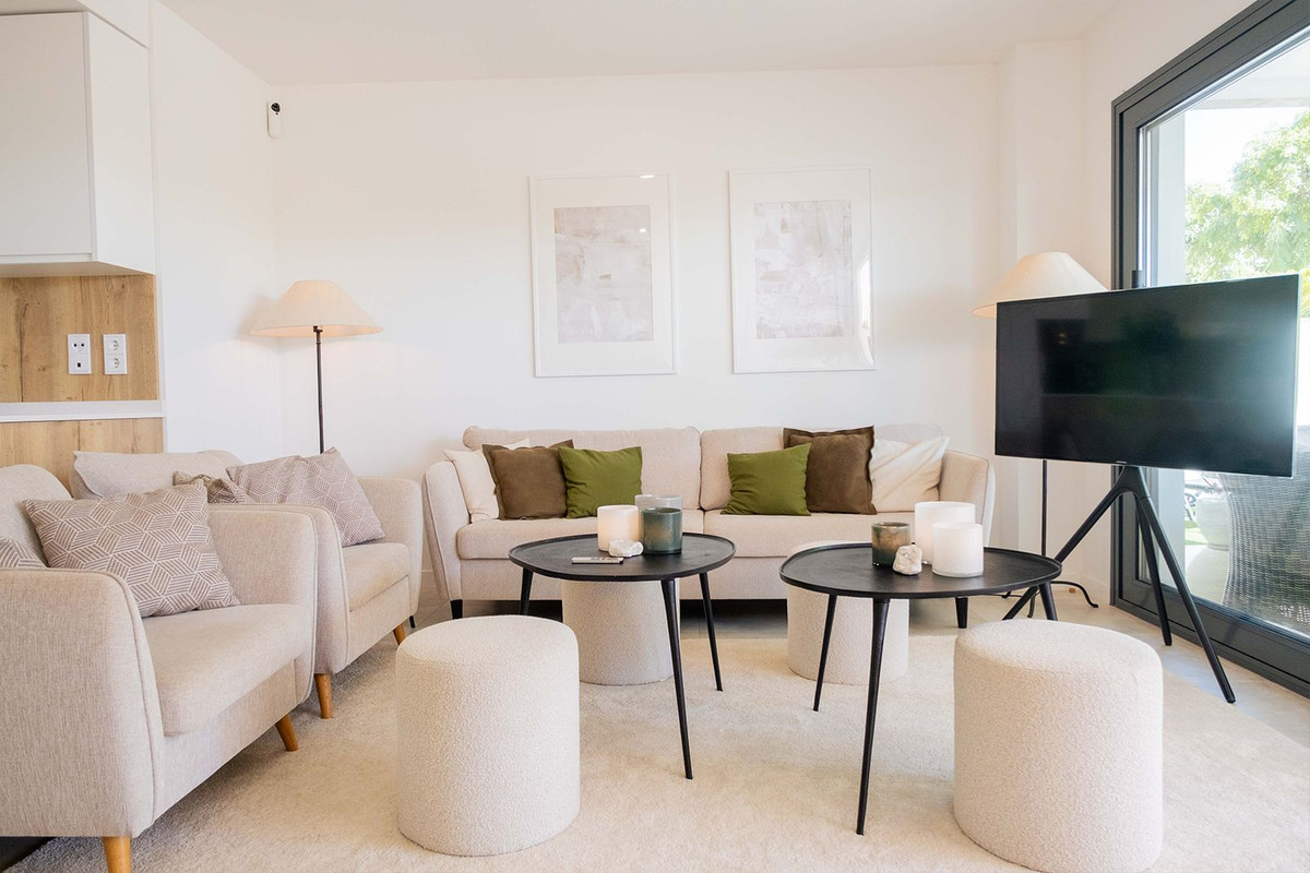 Appartement te koop in Estepona | 2 slaapkamers H5457550