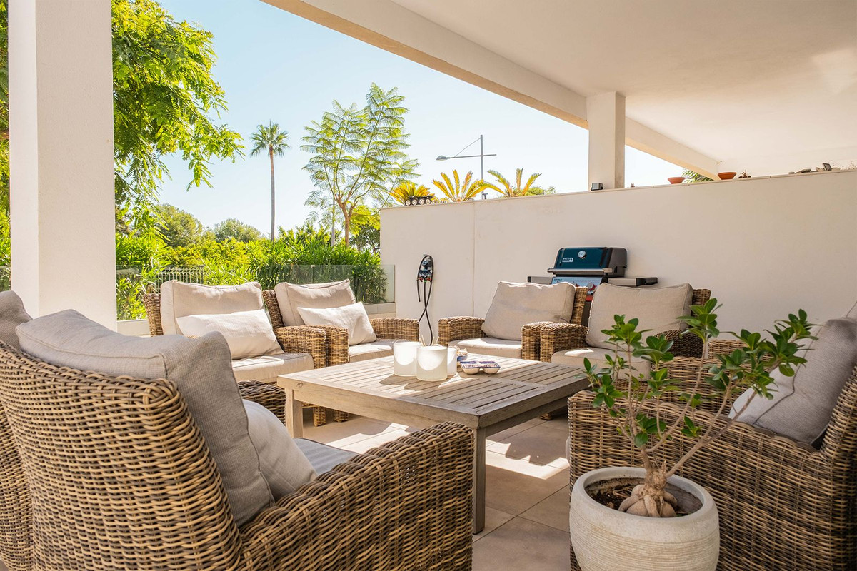 Appartement te koop in Estepona | 2 slaapkamers H5457550