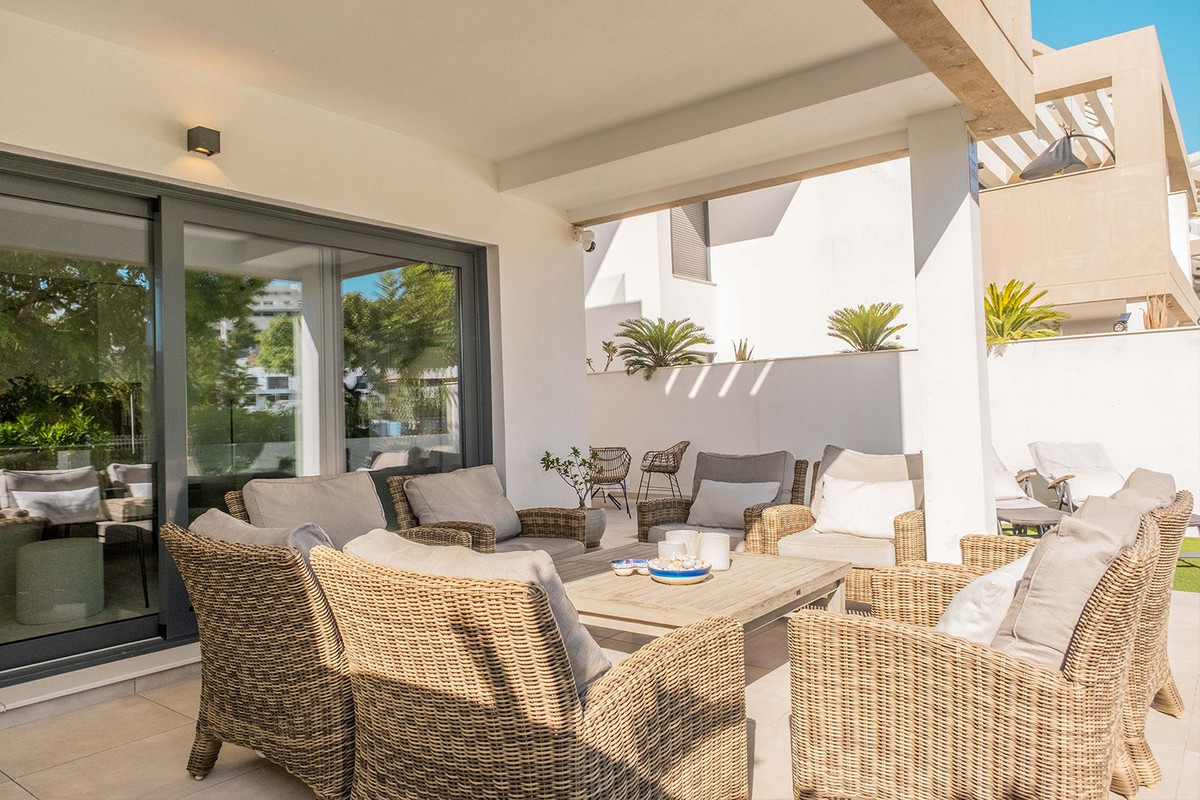 Appartement te koop in Estepona | 2 slaapkamers H5457550