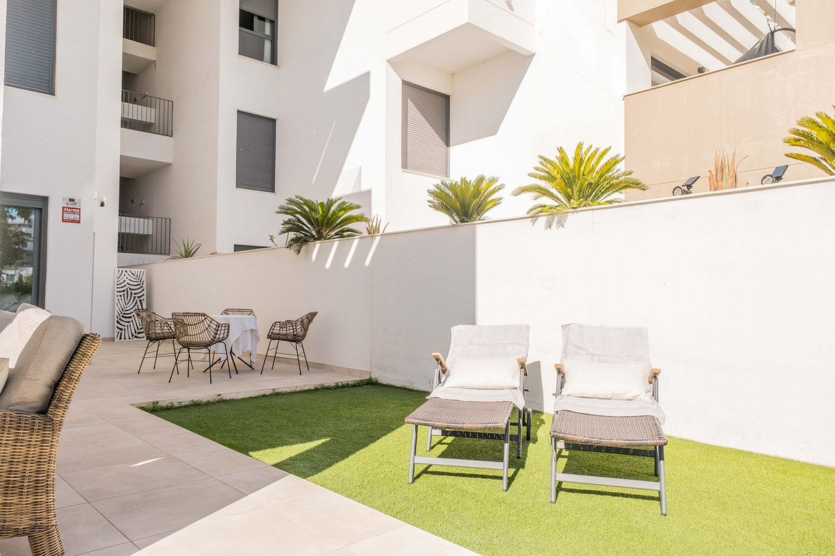 Appartement te koop in Estepona | 2 slaapkamers H5457550