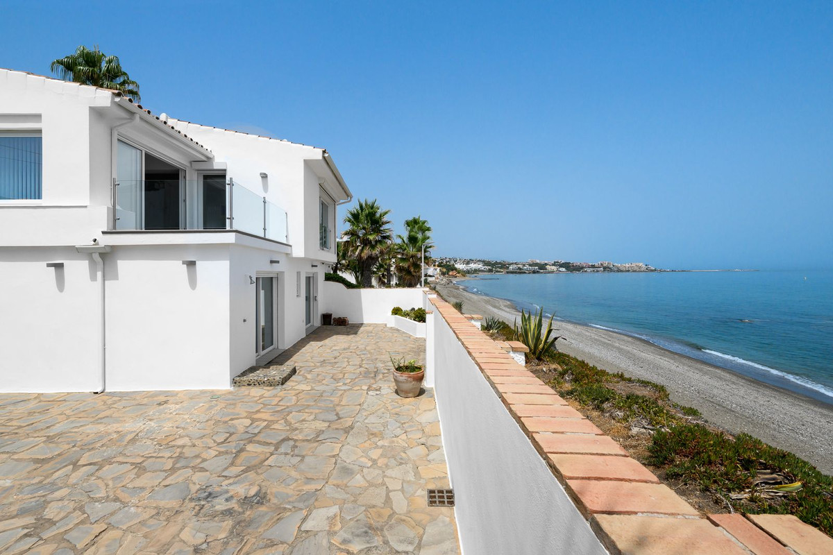 Appartement te koop in Estepona | 3 slaapkamers H5459329