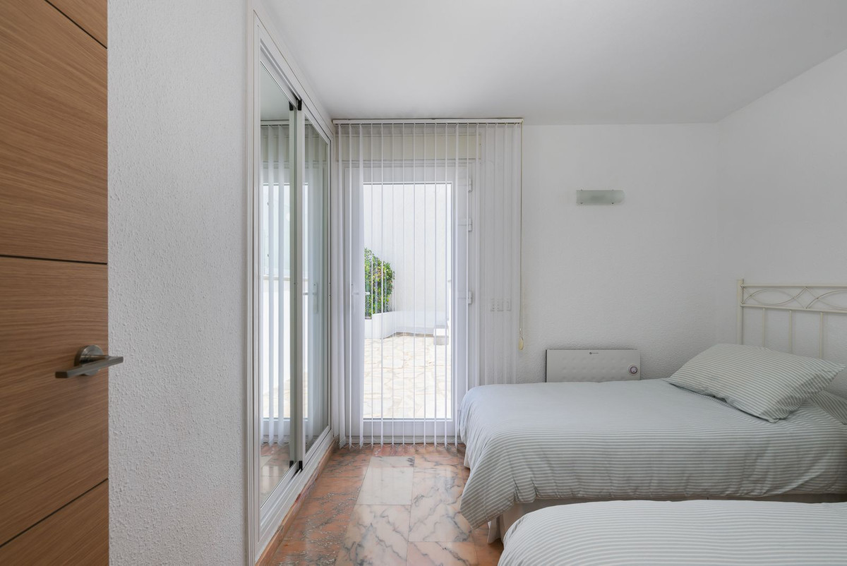 Appartement te koop in Estepona | 3 slaapkamers H5459329