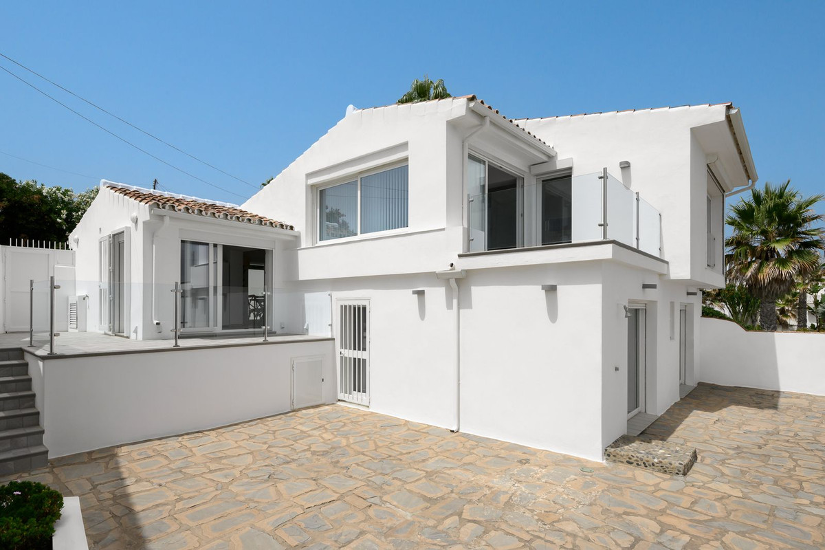 Appartement te koop in Estepona | 3 slaapkamers H5459329