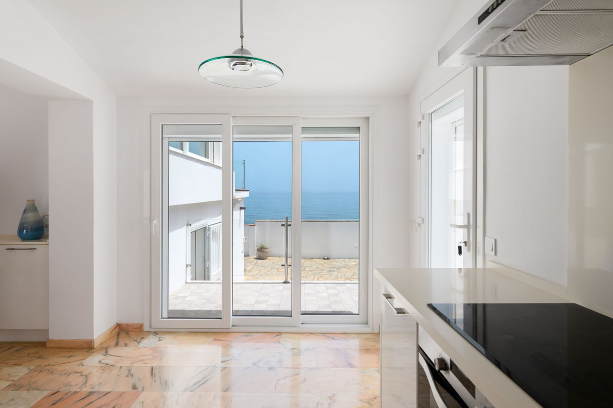 Appartement te koop in Estepona | 3 slaapkamers H5459329