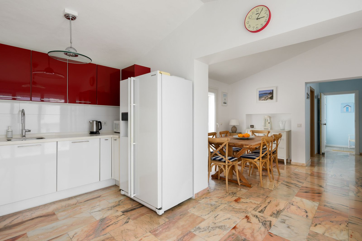 Appartement te koop in Estepona | 3 slaapkamers H5459329