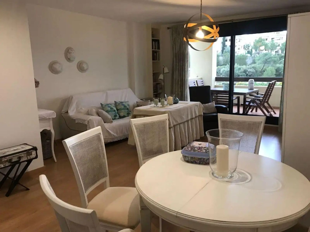 Appartement te koop in Estepona | 3 slaapkamers H5459620