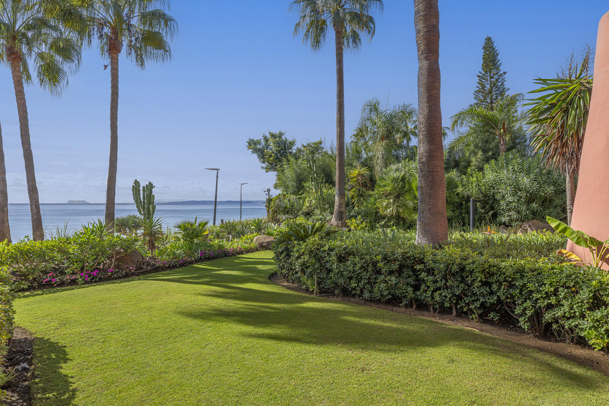 Appartement te koop in Estepona | 3 slaapkamers H5459752