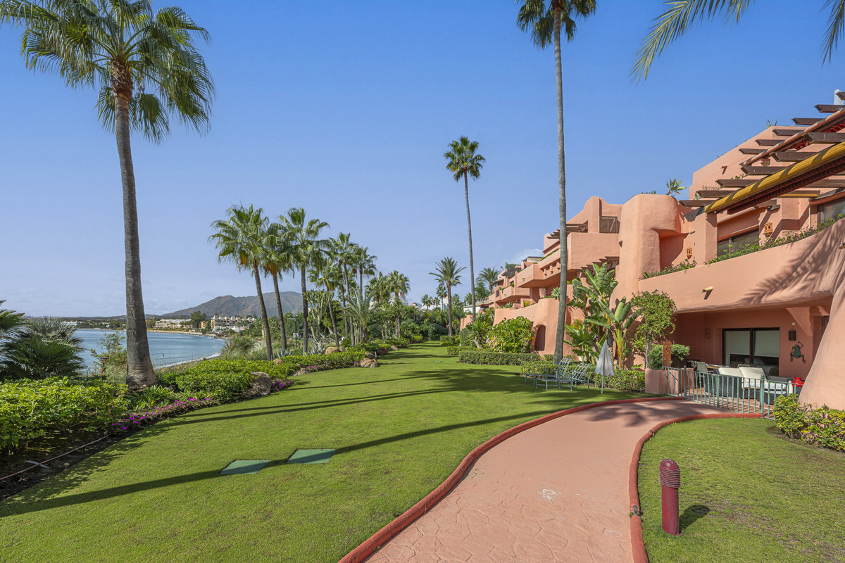 Appartement te koop in Estepona | 3 slaapkamers H5459752