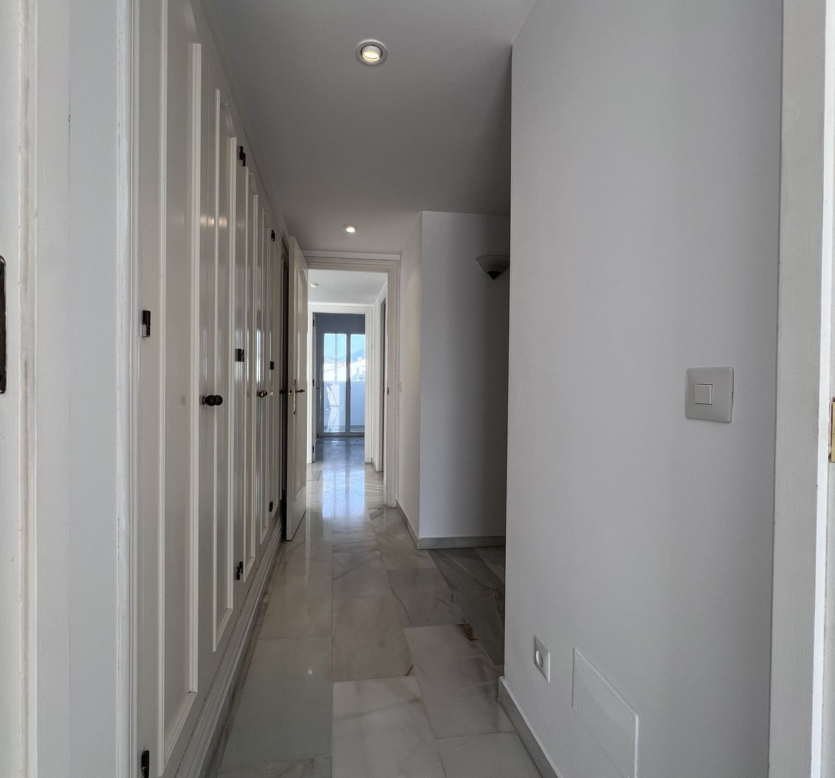 Duplex te koop in Estepona | 2 slaapkamers H5460193