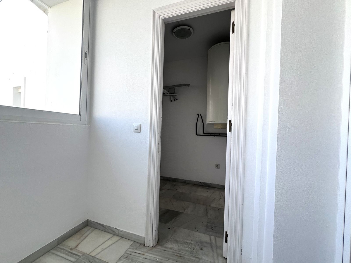 Duplex te koop in Estepona | 2 slaapkamers H5460193