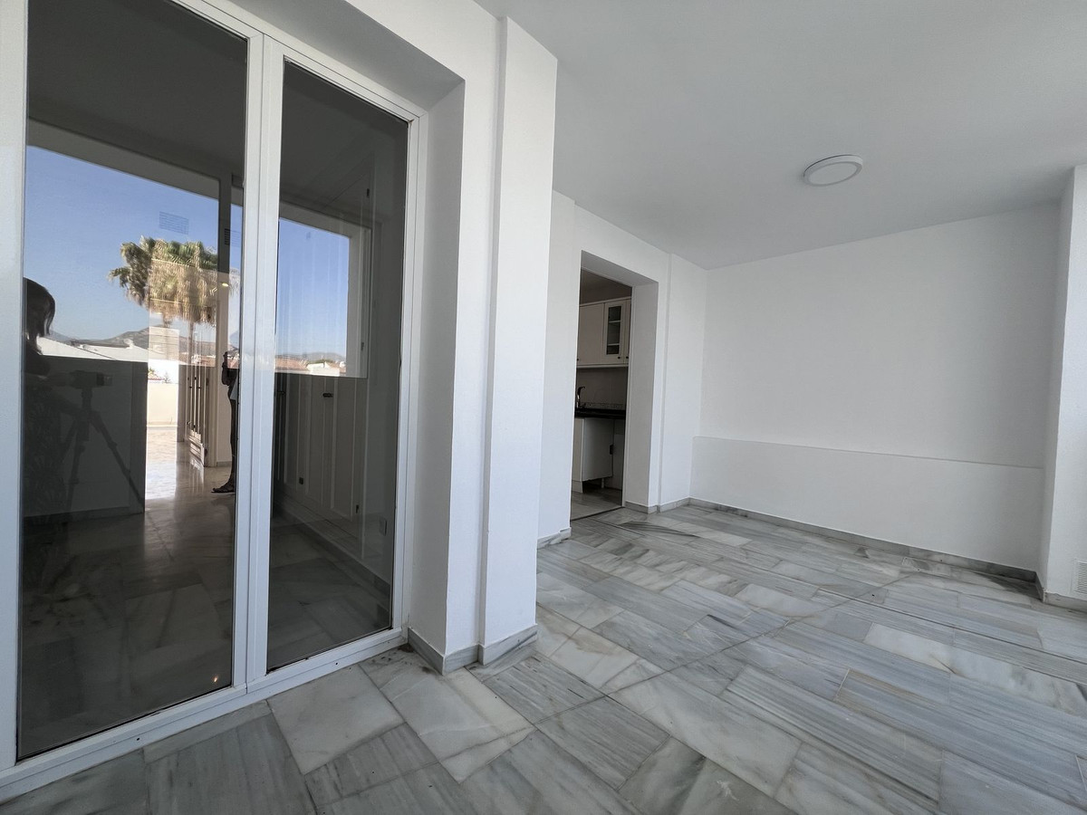 Duplex te koop in Estepona | 2 slaapkamers H5460193