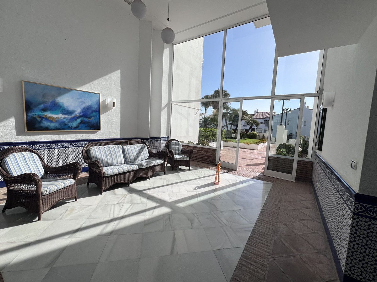 Duplex te koop in Estepona | 2 slaapkamers H5460193
