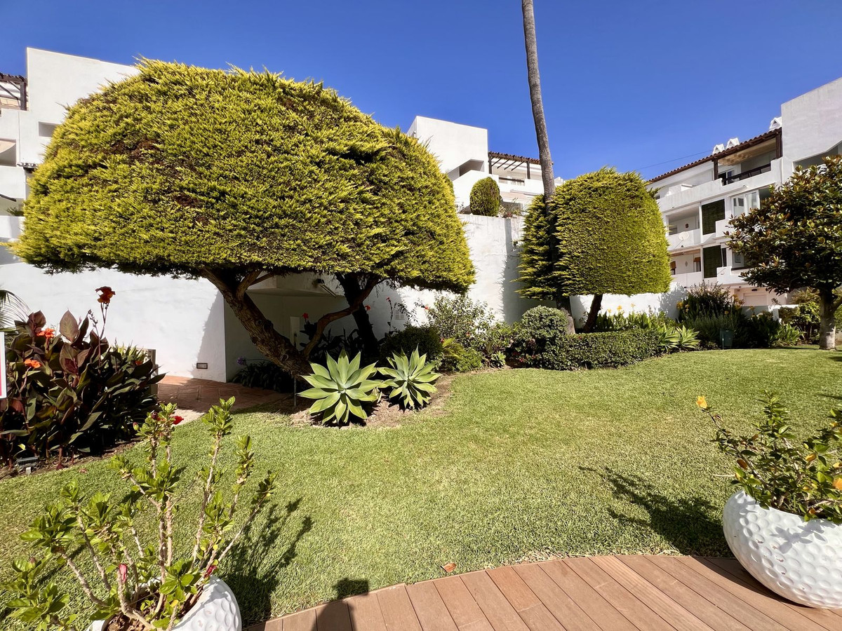 Duplex te koop in Estepona | 2 slaapkamers H5460193