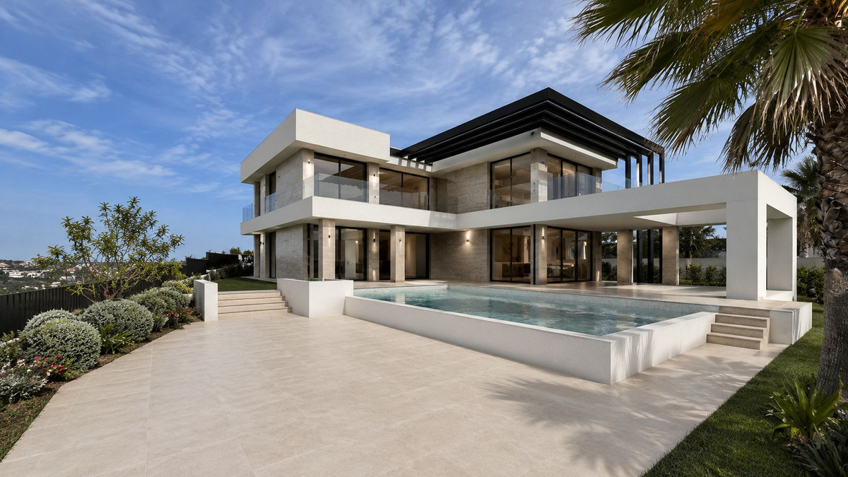 Duplex te koop in Estepona | 4 slaapkamers H5460196
