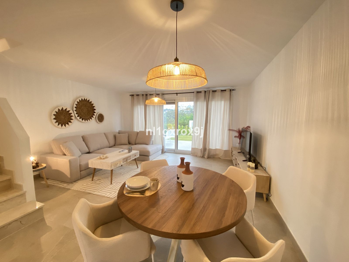 Appartement te koop in Estepona | 3 slaapkamers H5460409