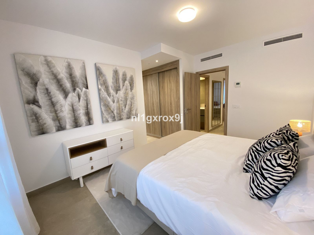 Appartement te koop in Estepona | 3 slaapkamers H5460409