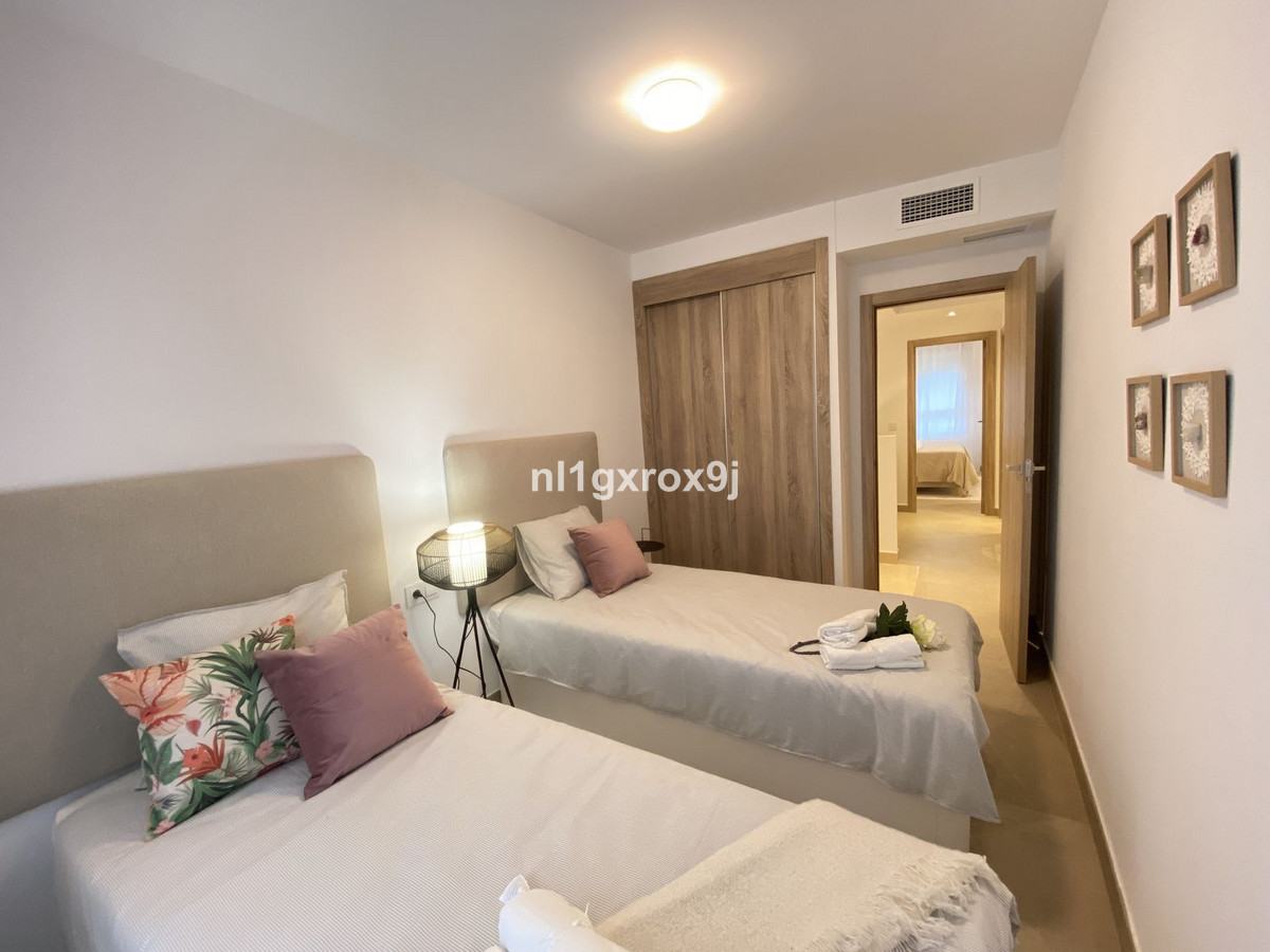 Appartement te koop in Estepona | 3 slaapkamers H5460409