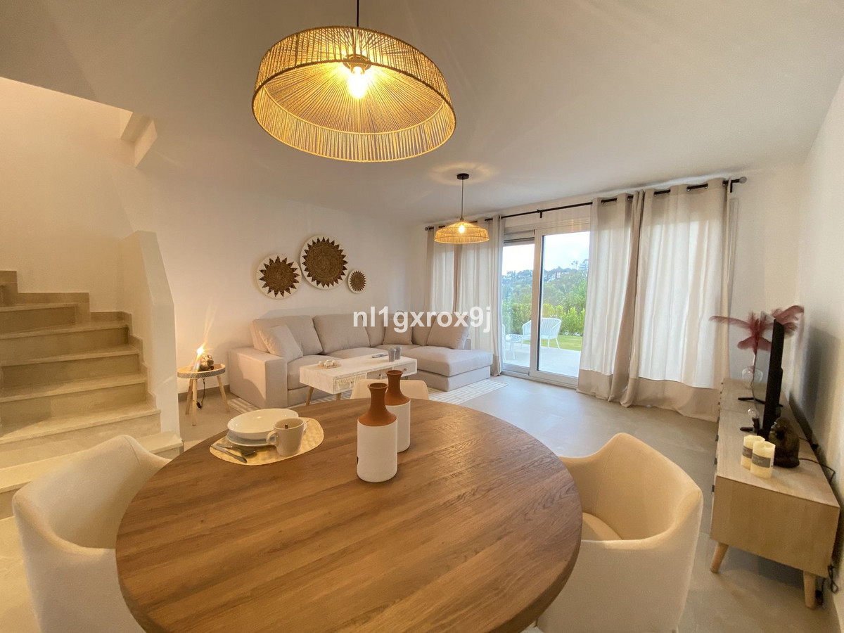 Appartement te koop in Estepona | 3 slaapkamers H5460409
