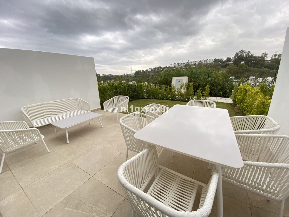 Appartement te koop in Estepona | 3 slaapkamers H5460409