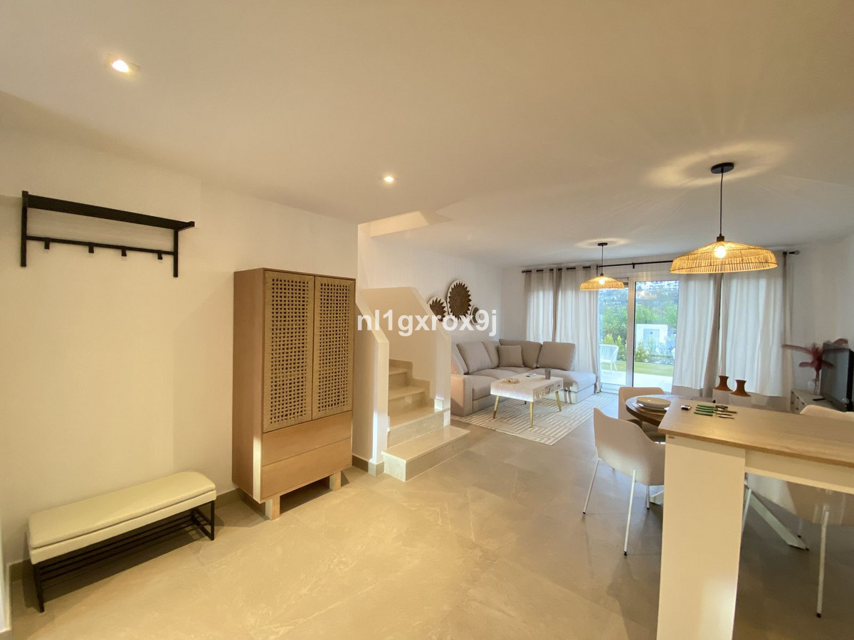 Appartement te koop in Estepona | 3 slaapkamers H5460409