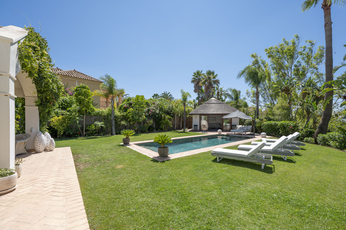 Appartement te koop in Estepona | 4 slaapkamers H5460616