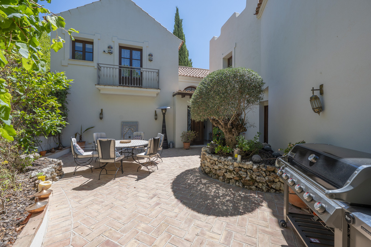 Appartement te koop in Estepona | 4 slaapkamers H5460616