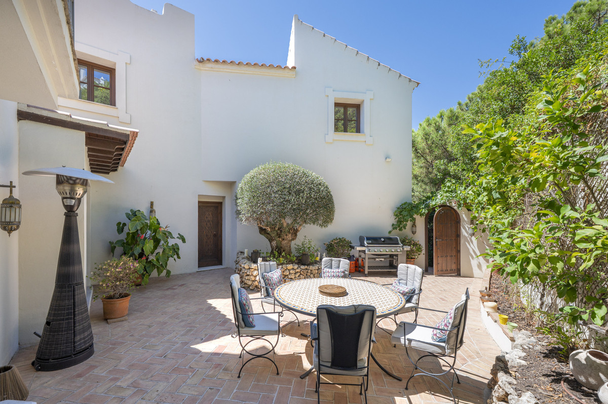 Appartement te koop in Estepona | 4 slaapkamers H5460616