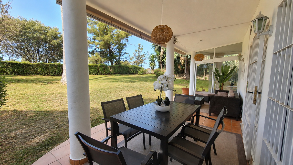 Appartement te koop in Estepona | 2 slaapkamers H5460619
