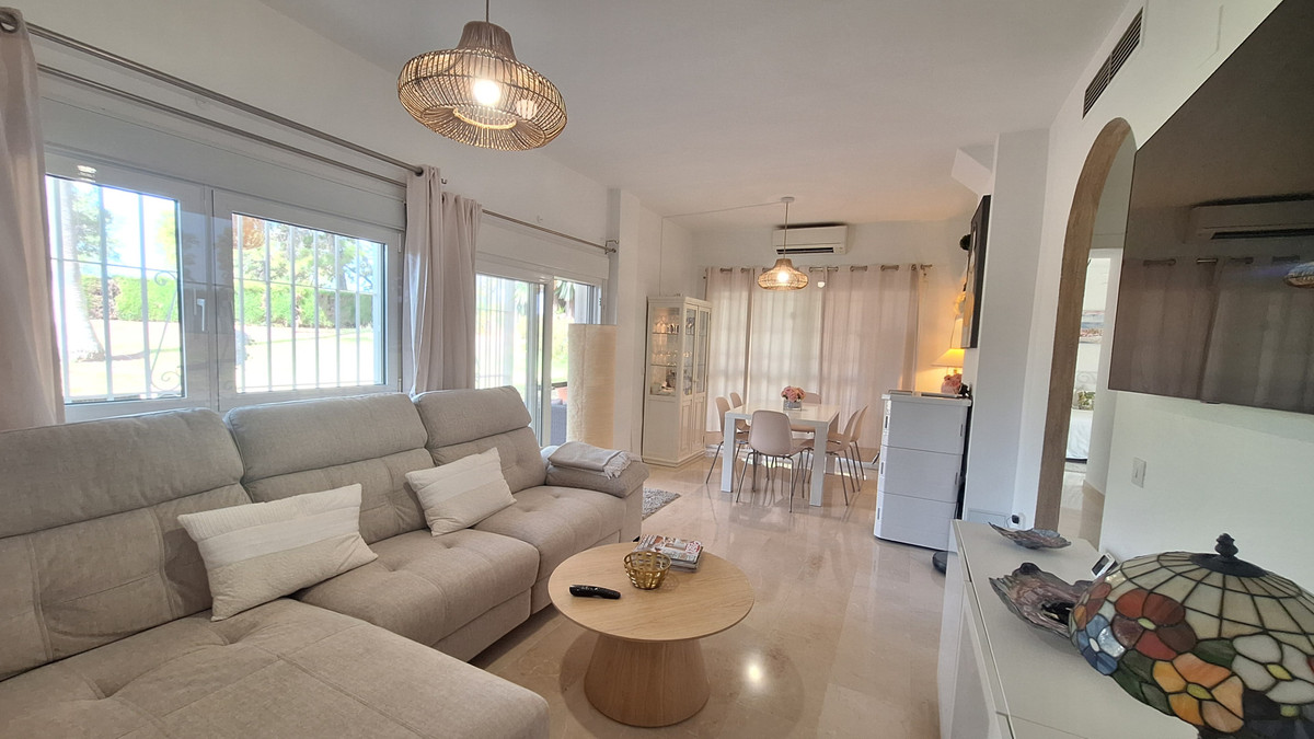 Appartement te koop in Estepona | 2 slaapkamers H5460619