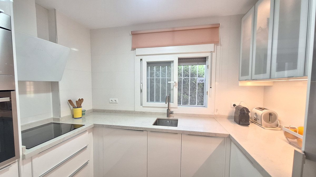 Appartement te koop in Estepona | 2 slaapkamers H5460619