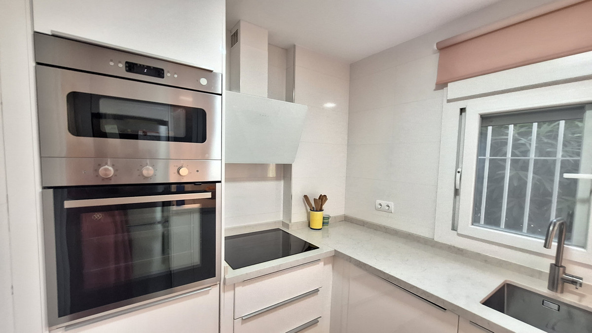 Appartement te koop in Estepona | 2 slaapkamers H5460619