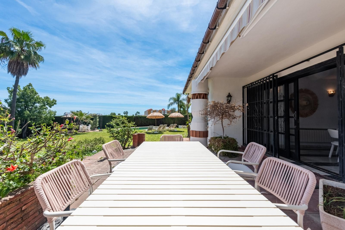 Appartement te koop in Estepona | 3 slaapkamers H5461006