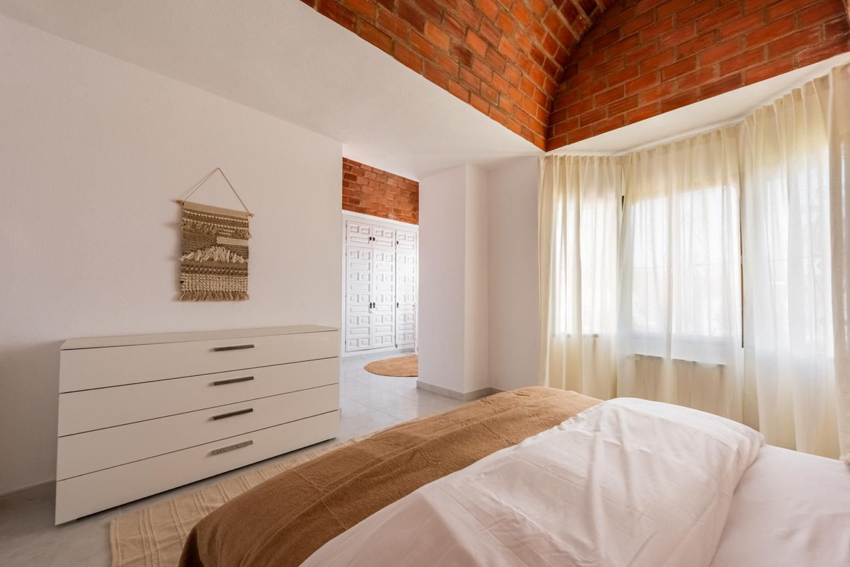 Appartement te koop in Estepona | 3 slaapkamers H5461006