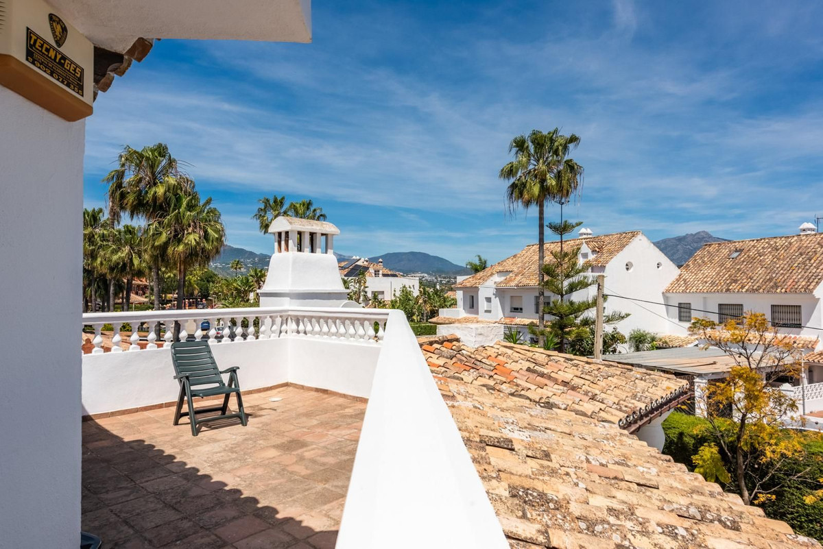 Appartement te koop in Estepona | 3 slaapkamers H5461006