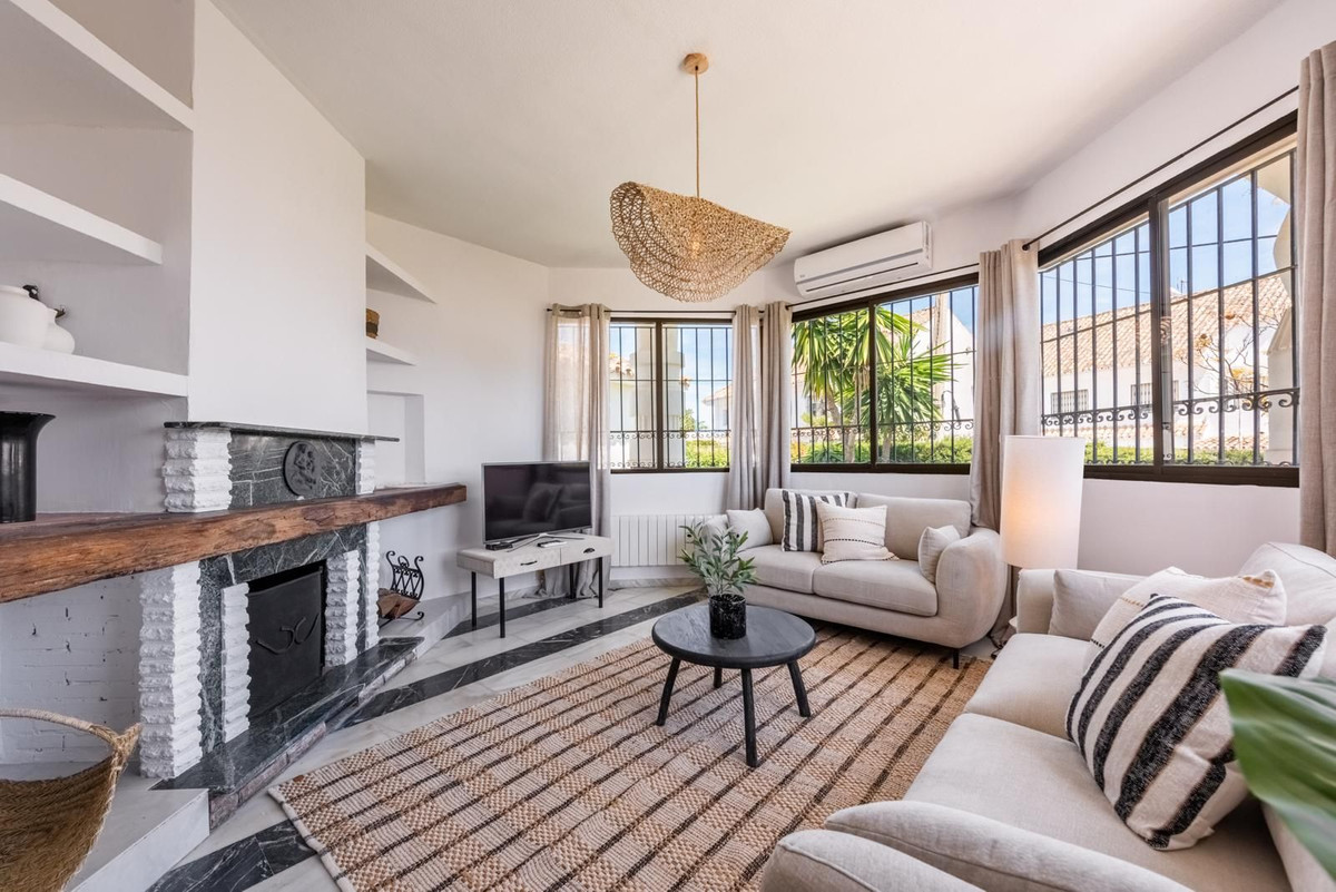 Appartement te koop in Estepona | 3 slaapkamers H5461006