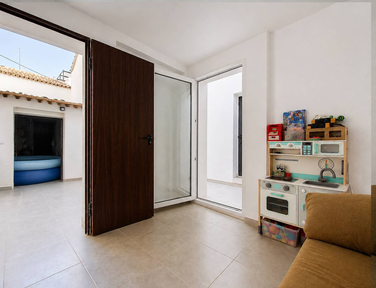 Appartement te koop in Estepona | 3 slaapkamers H5461141