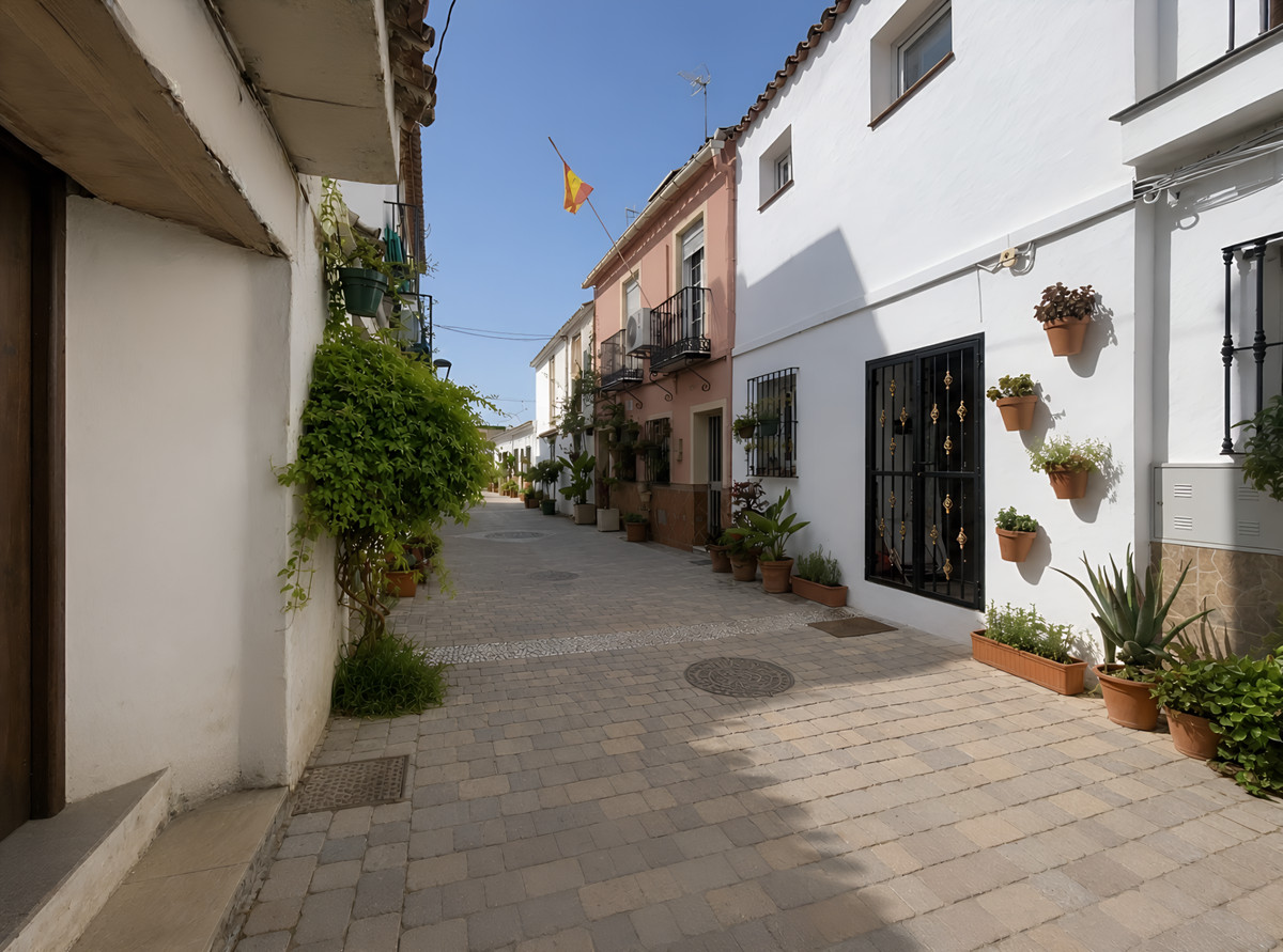 Appartement te koop in Estepona | 3 slaapkamers H5461141