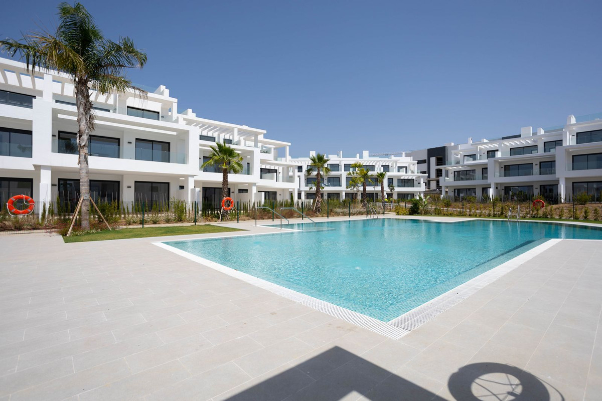 Appartement te koop in Estepona | 2 slaapkamers H5462446