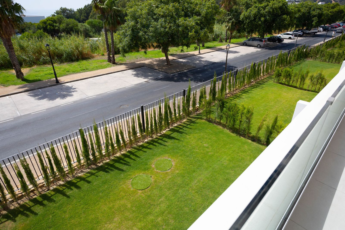 Appartement te koop in Estepona | 2 slaapkamers H5462446