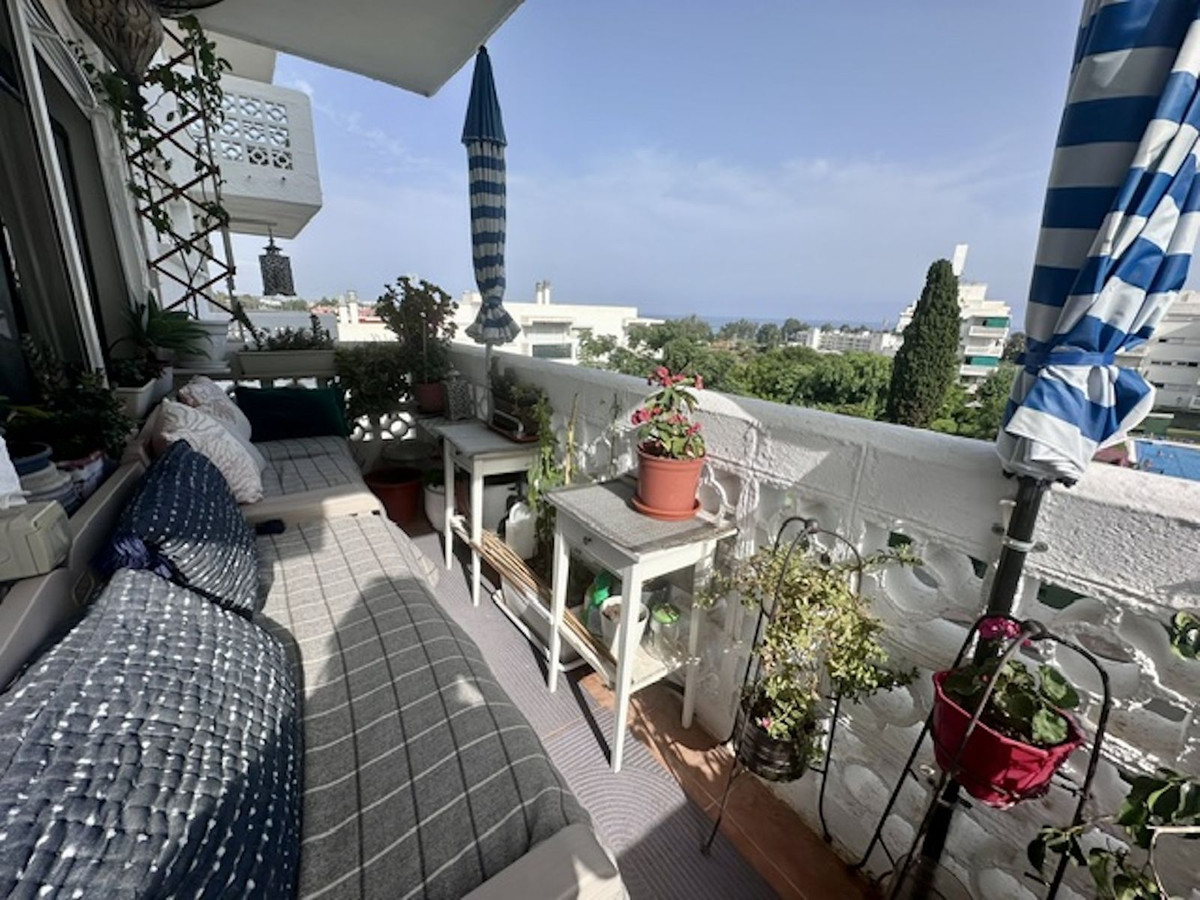 Appartement te koop in Estepona | 3 slaapkamers H5463076
